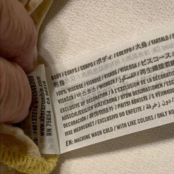 Abercrombie & Fitch High Waist Yellow Shorts with Ruffled Hem - Picture 4 of 8